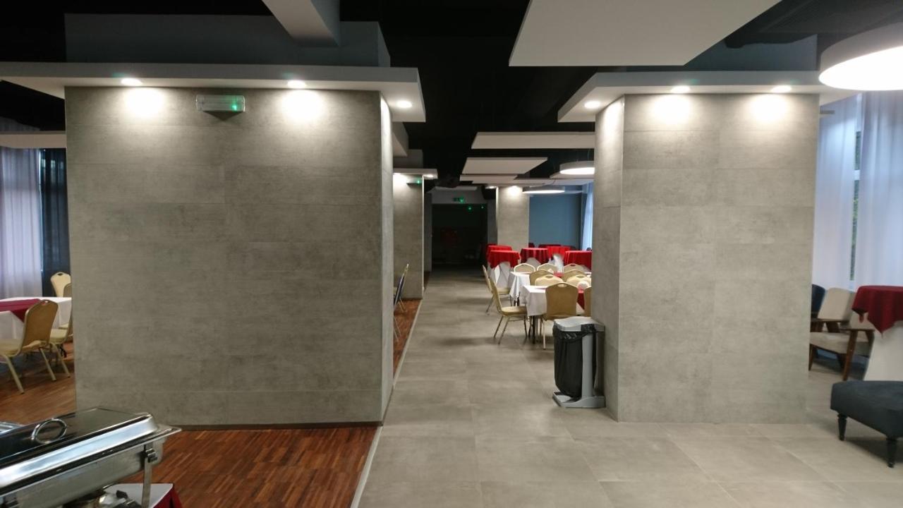 Apartamenty Sportowe Awf Катовіце Екстер'єр фото